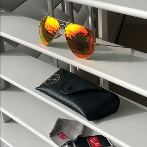Red orange Ray Ban Aviators polarized